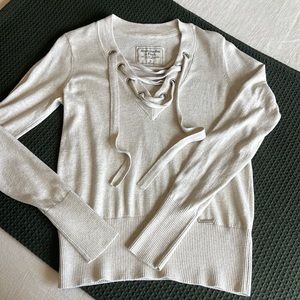 Abercrombie & Fitch Sweater